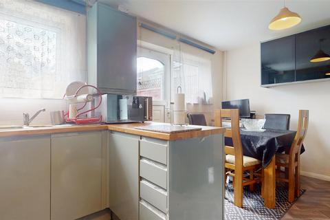 undefined, Bushy Close, Milton Keynes MK3