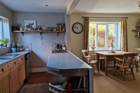 3 bedroom end of terrace house for sale, Grange Avenue, Tadcaster
