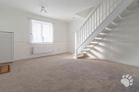 2 bedroom end of terrace house for sale, Chalice Close, Basildon SS14