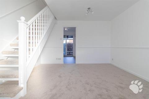 2 bedroom end of terrace house for sale, Chalice Close, Basildon SS14