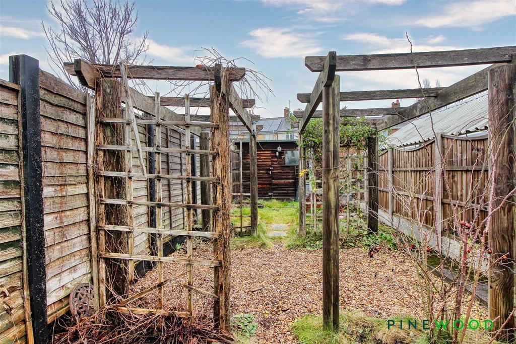 Rear garden