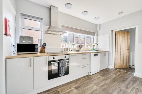 undefined, Farm Road, Oxfordshire RG9