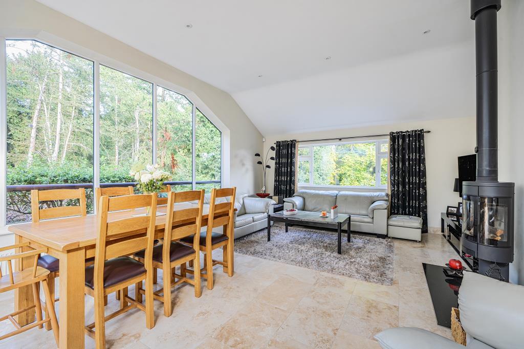 Reception/Kitchen
