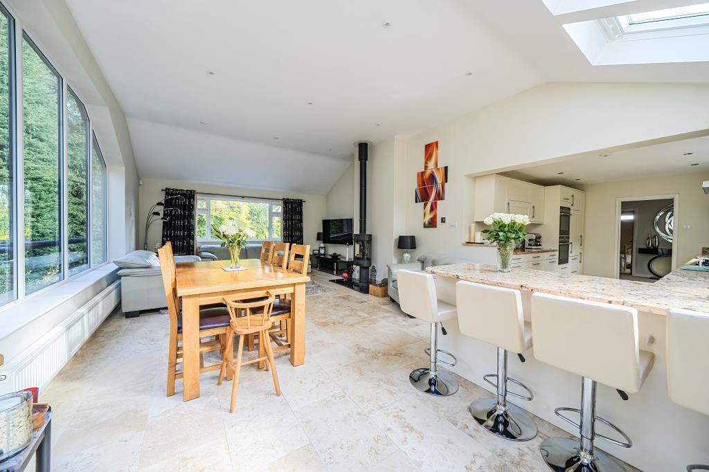 Reception/Kitchen