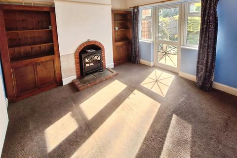 3 bedroom semi-detached house for sale, Shanklin Drive, Warwickshire CV10