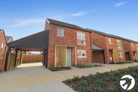4 bedroom detached house to rent, Ragstone Avenue, Alkerden, Ebbsfleet Valley, Swanscombe, DA10