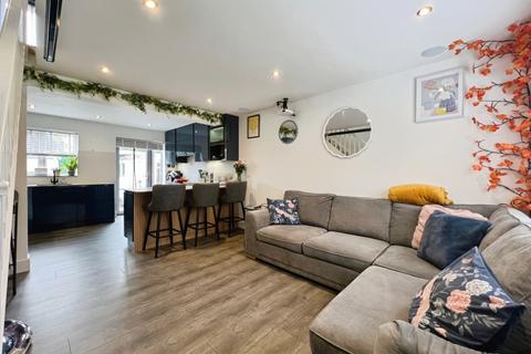 2 bedroom semi-detached house for sale, APPLEDORE