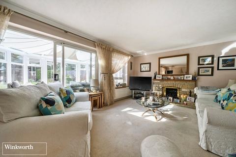 undefined, Wallis Road, Basingstoke, Hampshire, RG21