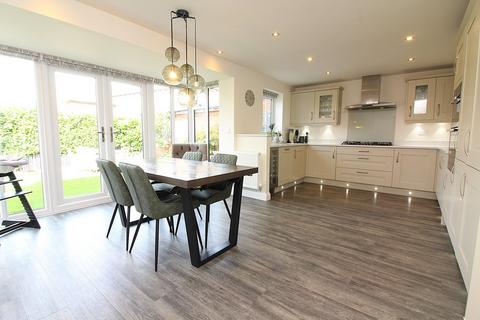 4 bedroom detached house for sale, Spruce Meadow, Stotfold, Hitchin, SG5