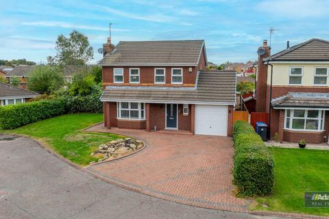 Newbury Close, Farnworth, Widnes