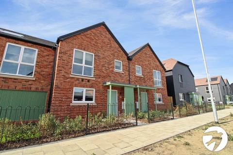 3 bedroom terraced house to rent, Colyer Drive, Alkerden, Ebbsfleet Valley, Swanscombe, DA10