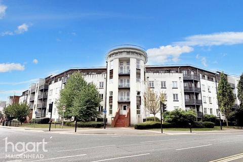Kingsquarter, MAIDENHEAD