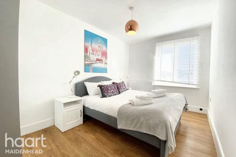 undefined, Kingsquarter, MAIDENHEAD
