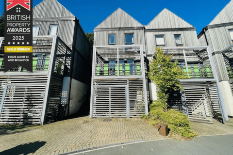 Daisy Drive, West Bromwich, B71