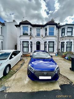 Norfolk Road, ILFORD IG3