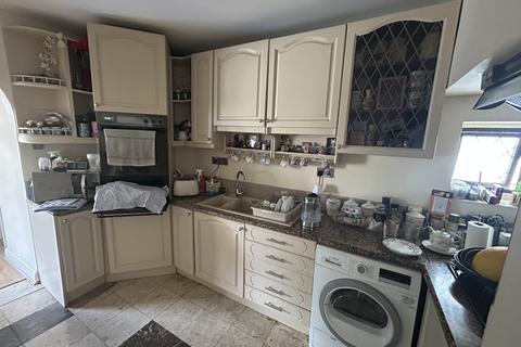 3 bedroom semi-detached house for sale, Danehurst Gardens, ILFORD IG4