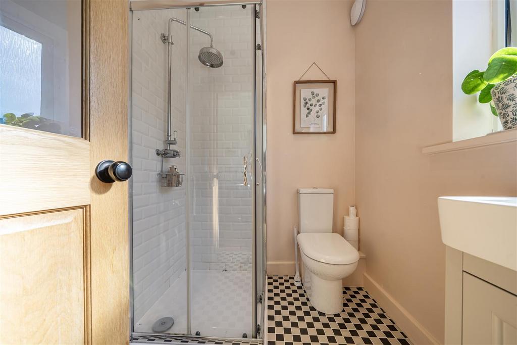 En suite shower room
