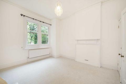 undefined, Egerton Road, Weybridge KT13