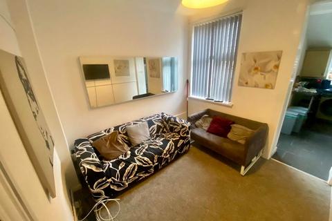 4 bedroom house to rent, Rhyddings Park Road, Brynmill, , Swansea