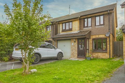Camton Road, Swindon SN5