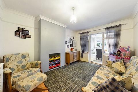 3 bedroom terraced house for sale, Windsor Crescent, Harrow, HA2