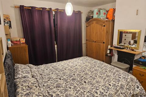 undefined, Gladstone Terrace, Hinckley, LE10