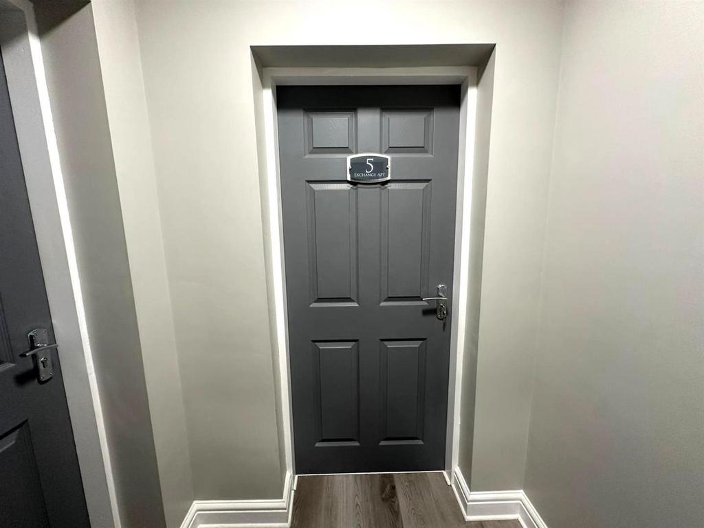 Entrance to number 5
