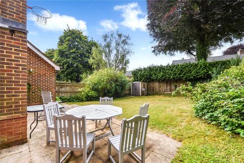 4 Nightingale Close, Winchester, SO22 5QA