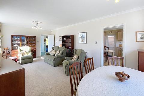 3 bedroom detached bungalow for sale, Cobbs Road, Kenilworth
