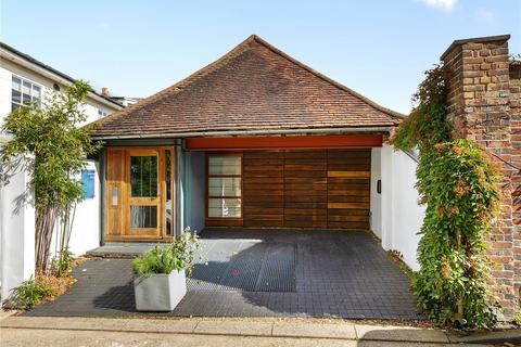 2 bedroom townhouse for sale, South Park, Sevenoaks, Kent, TN13