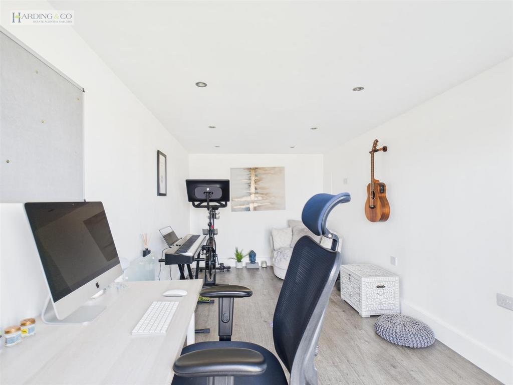 Office Gym.jpg