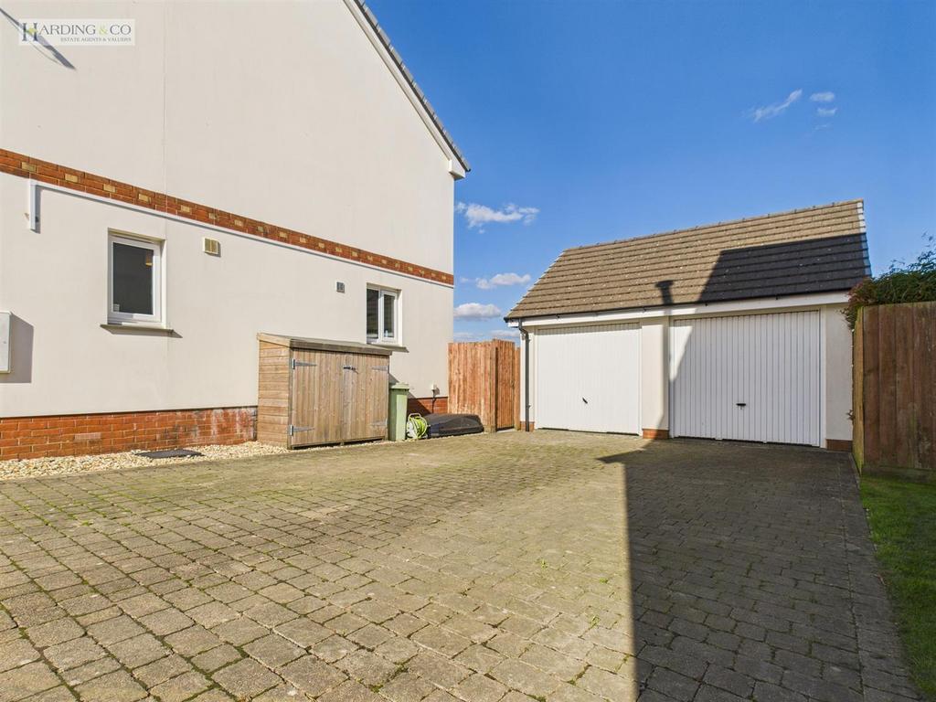 Driveway and garage.jpg
