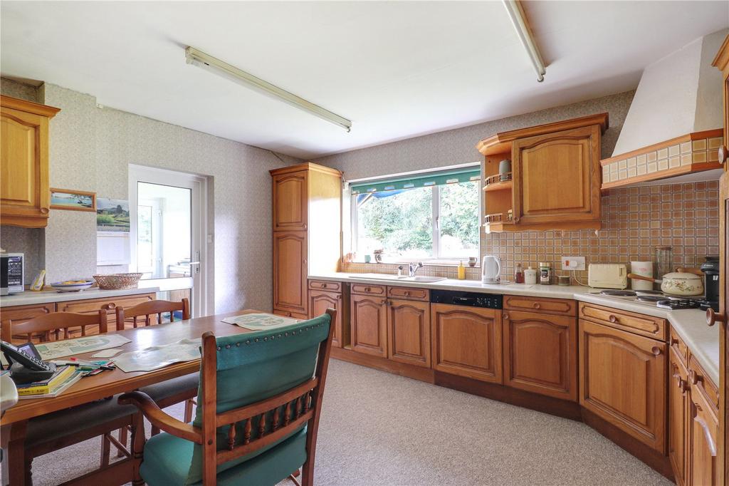 Kitchen/Breakfast Rm