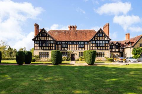 3 bedroom apartment for sale, Mill Lane, Stedham, Midhurst, West Sussex, GU29