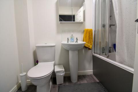 3b Linnet Garth, Scunthorpe, DN16 3WL
