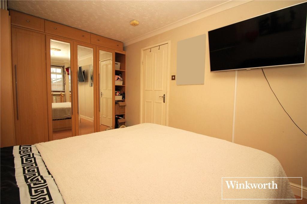Master Bedroom 2