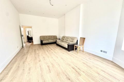 3 bedroom flat to rent, Anson Road, Willesden Green, London NW2