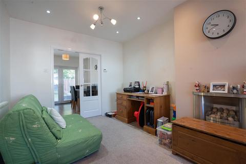 3 bedroom semi-detached house for sale, Steyning Road, South Yardley, Birmingham
