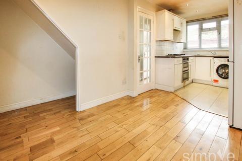 3 bedroom house to rent, Charnwood Road, Hillingdon, Middlesex