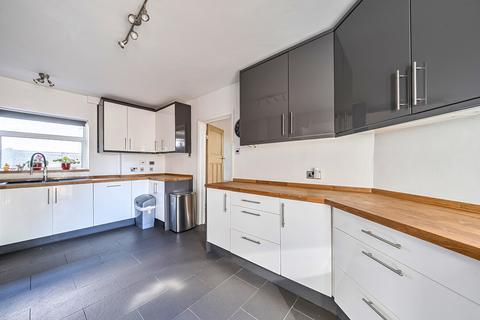 undefined, Loddon Bridge Road, Woodley, Reading