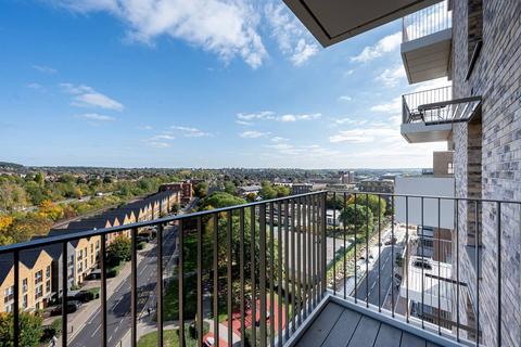 1 bedroom flat for sale, Plowden Road, Kidbrooke, SE3