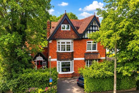 undefined, Cherry Orchard, Staines-Upon-Thames, Surrey, TW18