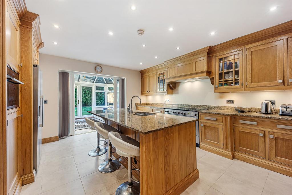 Breakfast Kitchen 2