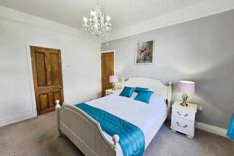 3 bedroom terraced house for sale, North View, Consett DH8