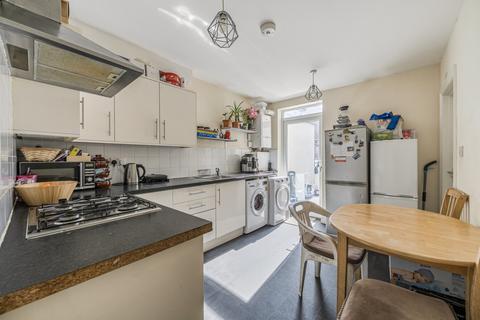 undefined, Garfield Road, London