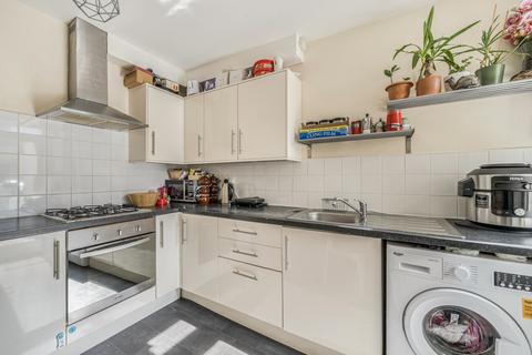 undefined, Garfield Road, London