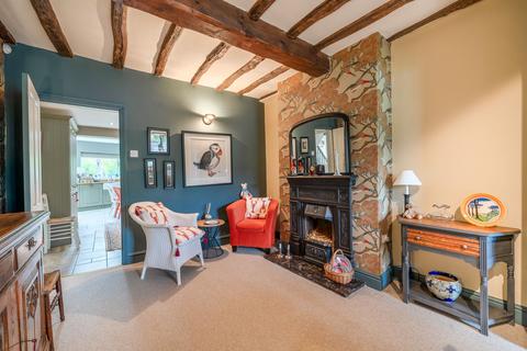 Drayfield Cottage Bastonford, Powick, Worcester, WR2 4SL