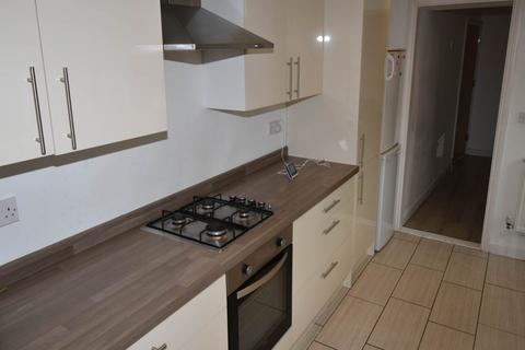 4 bedroom house to rent, Fleet Street, Sandfields, City Centre, , Swansea