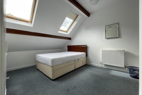 1 bedroom in a house share to rent, Holyhead Road, Coventry