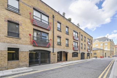 undefined, Wapping Lane, Wapping, London, E1W
